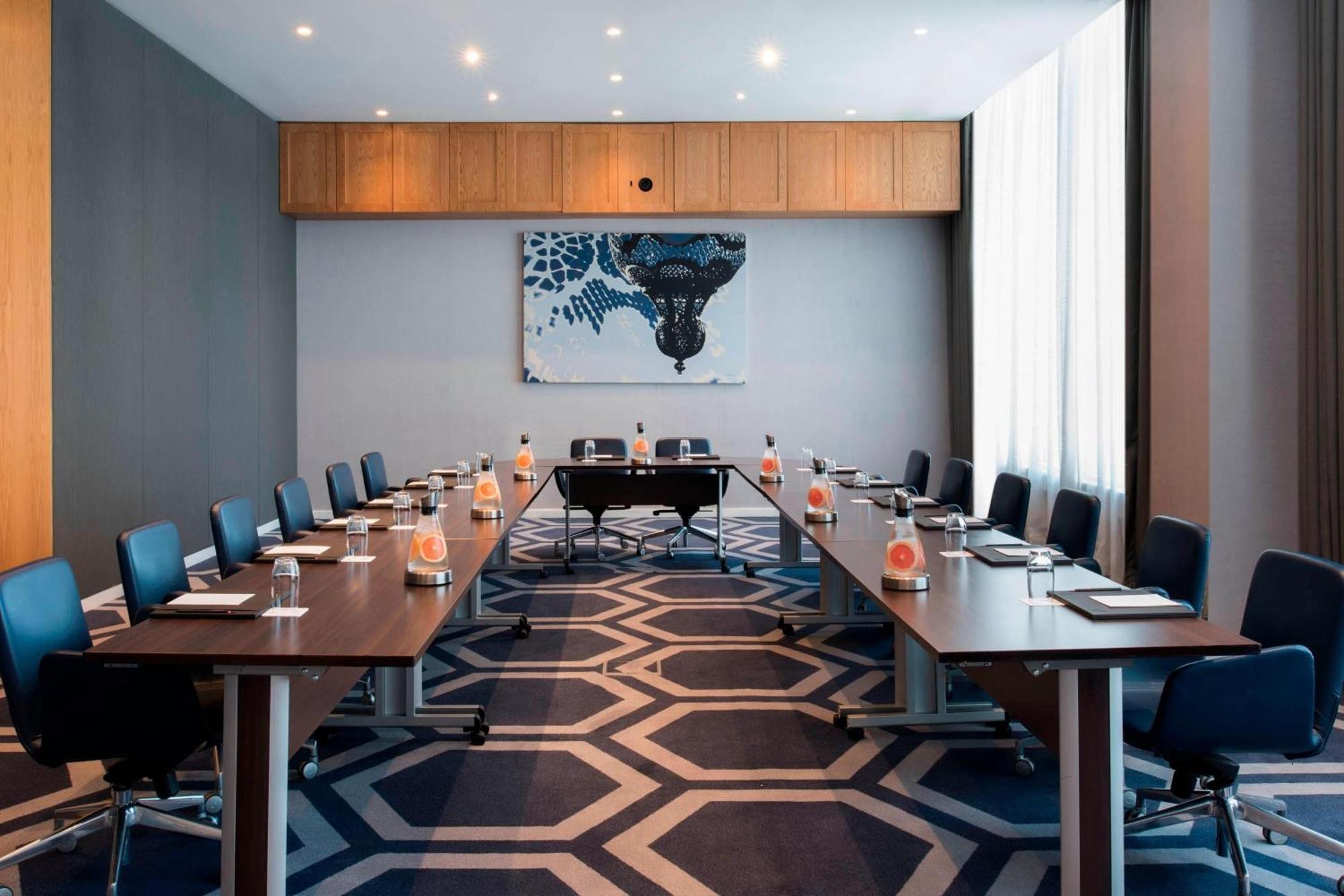 Hotel W Ad-Dauha Zewnętrze zdjęcie Meeting room