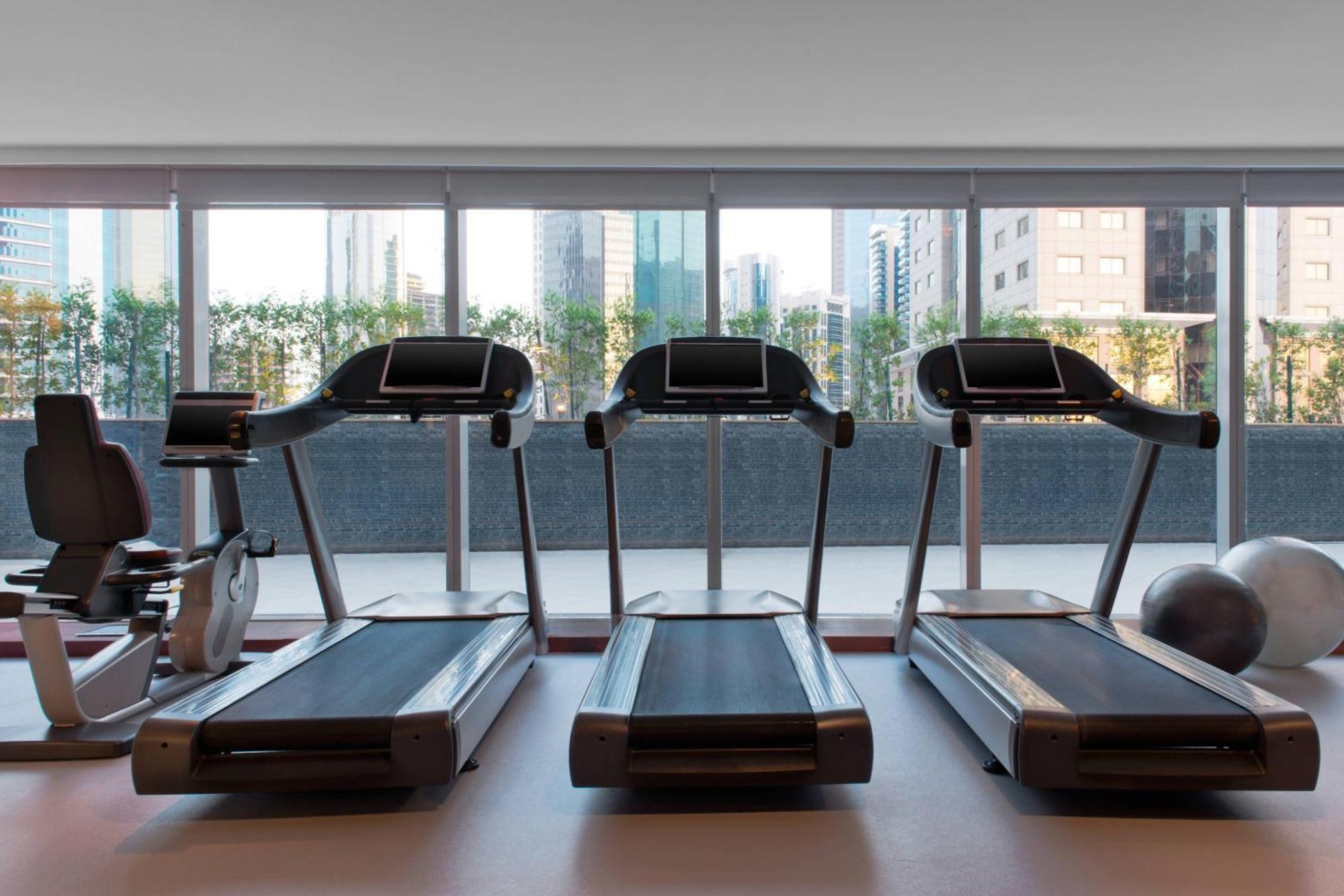 Hotel W Ad-Dauha Zewnętrze zdjęcie Treadmills